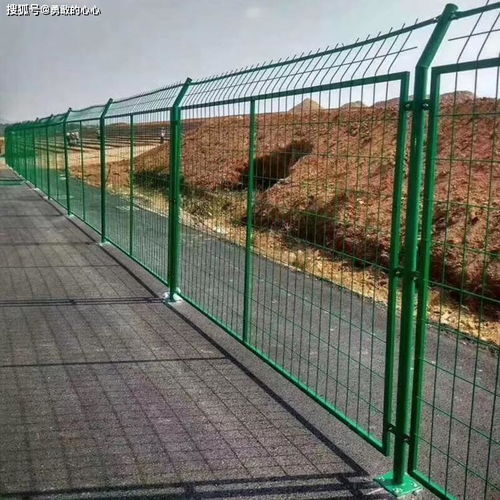 河南景區(qū)護欄網(wǎng)現(xiàn)貨廠家 安全防護與景觀協(xié)調(diào)的關(guān)鍵